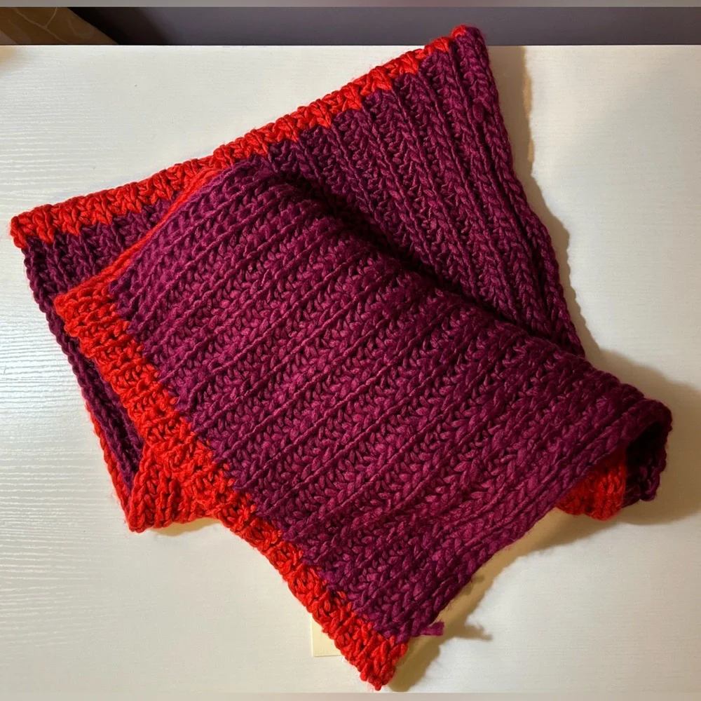 NWT Ann taylor red purple plum infinity scarf elegant classic one size